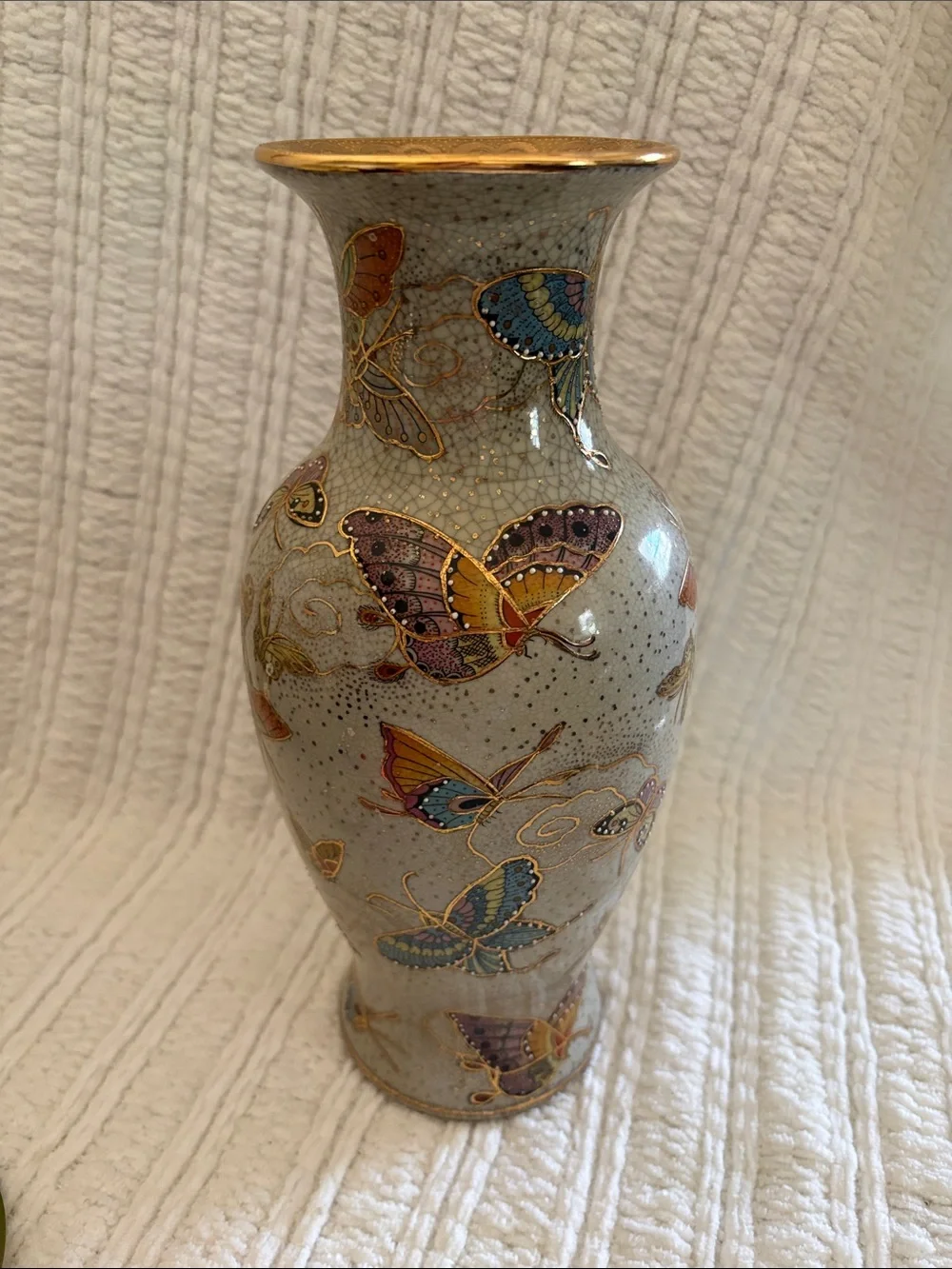 Antique Elegant Butterfly Ceramic Vase in Multicolor
